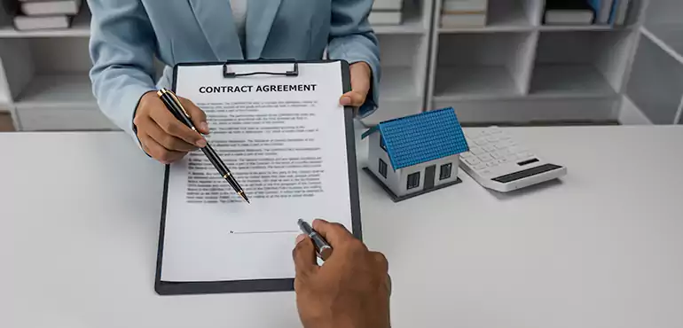 Why Sell Your Wholesale Assignment Contract to Us in El Paso, TX?